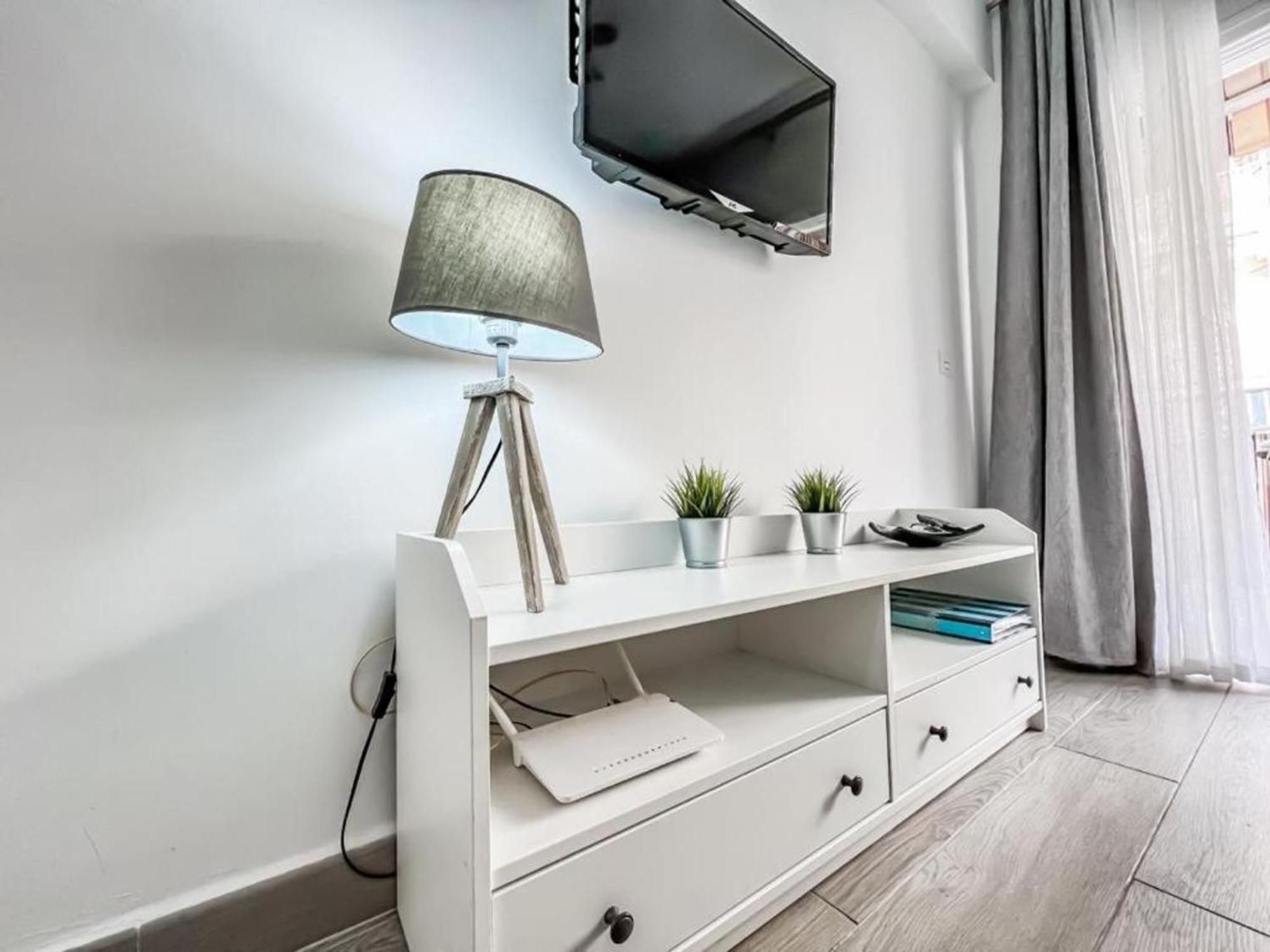 Apartment Reformed In 3k Nerja